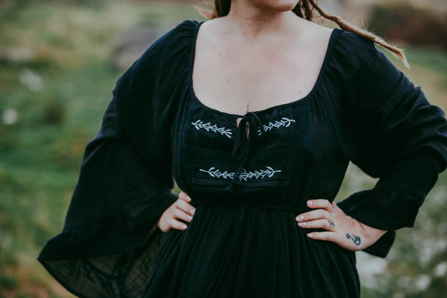 Valkyrie Dress in Natural Black