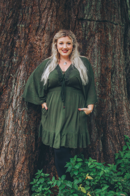 Ivy Kaftan Shortie in Forest Green