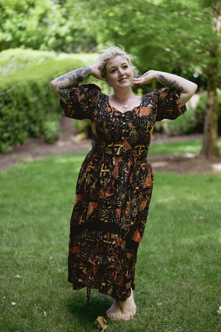 Bishop Blouse in Samhain